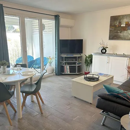 Spacieux 3 Pieces, Climatise Avec Parking A Saint-raphael - Fr-1-226a-202 Apartamento Saint-Raphaël
