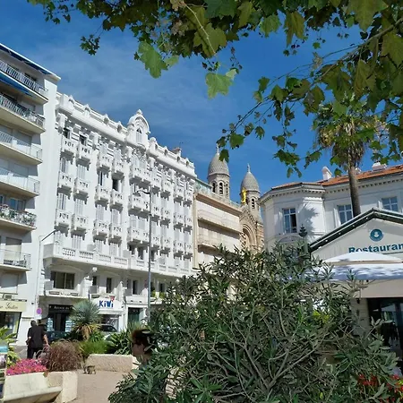 Lejlighed Spacieux 3 Pieces, Climatise Avec Parking A Saint-raphael - Fr-1-226a-202 *